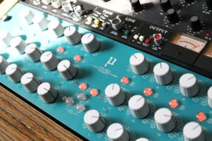 Custom Audio Germany HDE-250 main mastering EQ