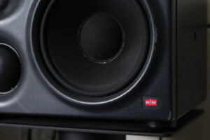 Klein & Hummel 0300 mastering monitors